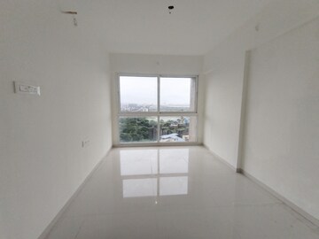 Room in 3.5 BHK Apartment at Moreshwar 19 East, Nerul – for Rent