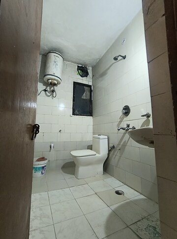 Bathroom in 3.5 BHK Apartment at Sarita Vihar – for Rent