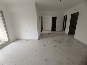 Room in 3.5 BHK Apartment at Moreshwar 19 East, Nerul – for Sale