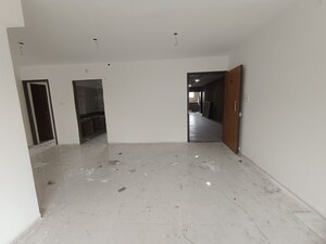 Room in 3.5 BHK Apartment at Moreshwar 19 East, Nerul – for Sale