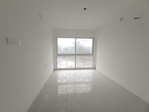 Room in 3.5 BHK Apartment at Moreshwar 19 East, Nerul – for Sale