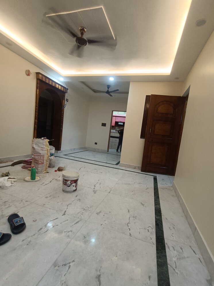 Room, mayur vihar phase 1 3.5 Bedroom 1150 Sq.Ft. Apartment In Mayur Vihar Phase 1 Delhi 9078566
