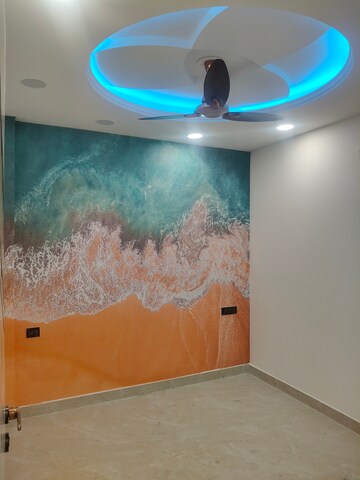 Bedroom in 3 BHK Builder Floor at Govindpuri – for Sale
