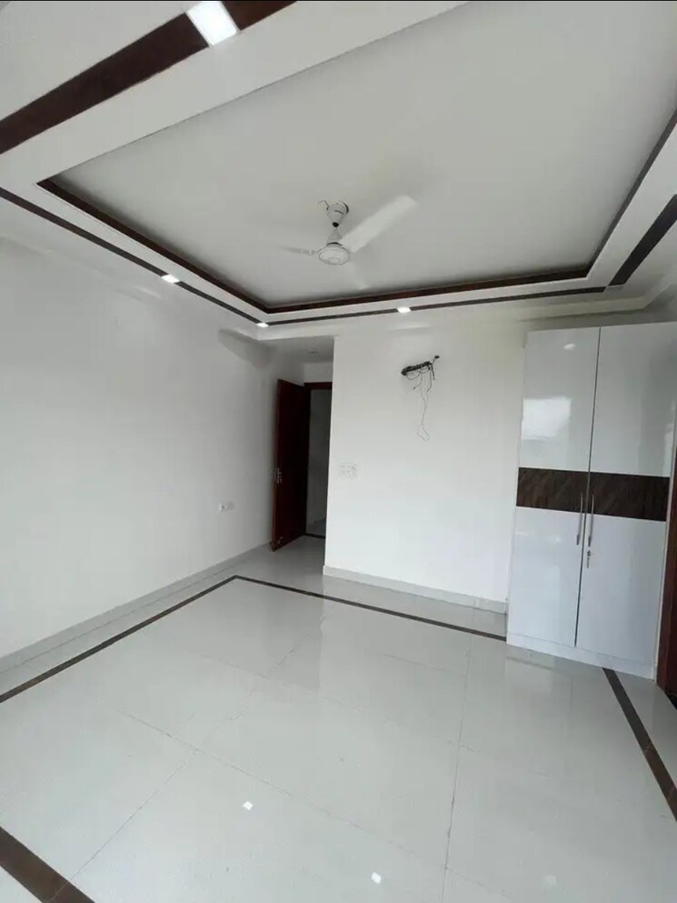 Room, saket 2 Bedroom 900 Sq.Ft. Builder Floor In Saket Delhi 9078570
