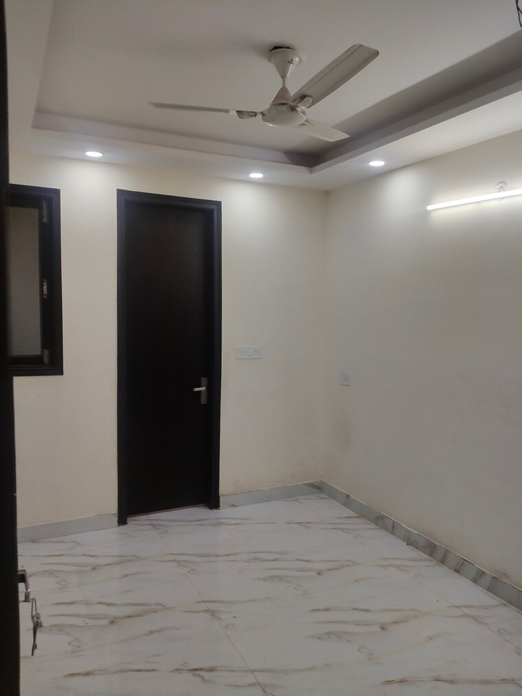 Room, govindpuri 2 Bedroom 590 Sq.Ft. Builder Floor In Govindpuri Delhi 9078584