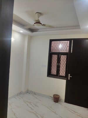 Room in 3 BHK Builder Floor at Govindpuri – for Sale
