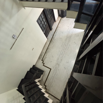 Staircase in 3 BHK Independent House at Gomti Nagar – for Rent