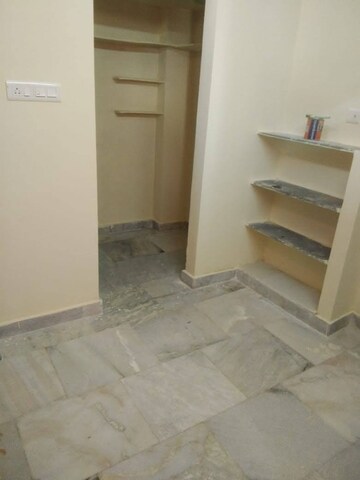 Room in 1 RK Builder Floor at Begumpet – for Rent