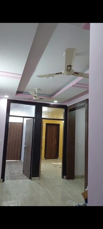 Kitchen in 3 BHK Builder Floor at Maan Heights, Gaur City 1 – for Rent