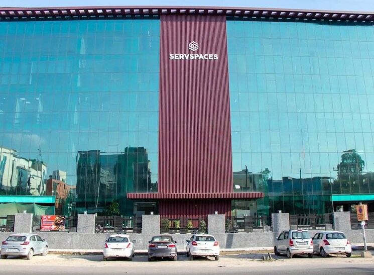 Swimming Pool, sector 3 Commercial Office Space 10004 Sq.Ft. In Sector 3 Noida 9078715