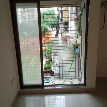 Room in 1 BHK Apartment at Sethia Green View, Goregaon West – for Rent