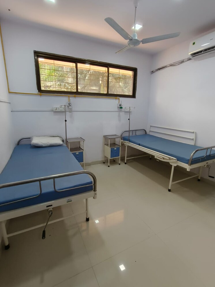 Team Area, bhayandar east Commercial Showroom 4500 Sq.Ft. In Bhayandar East Thane 9078792