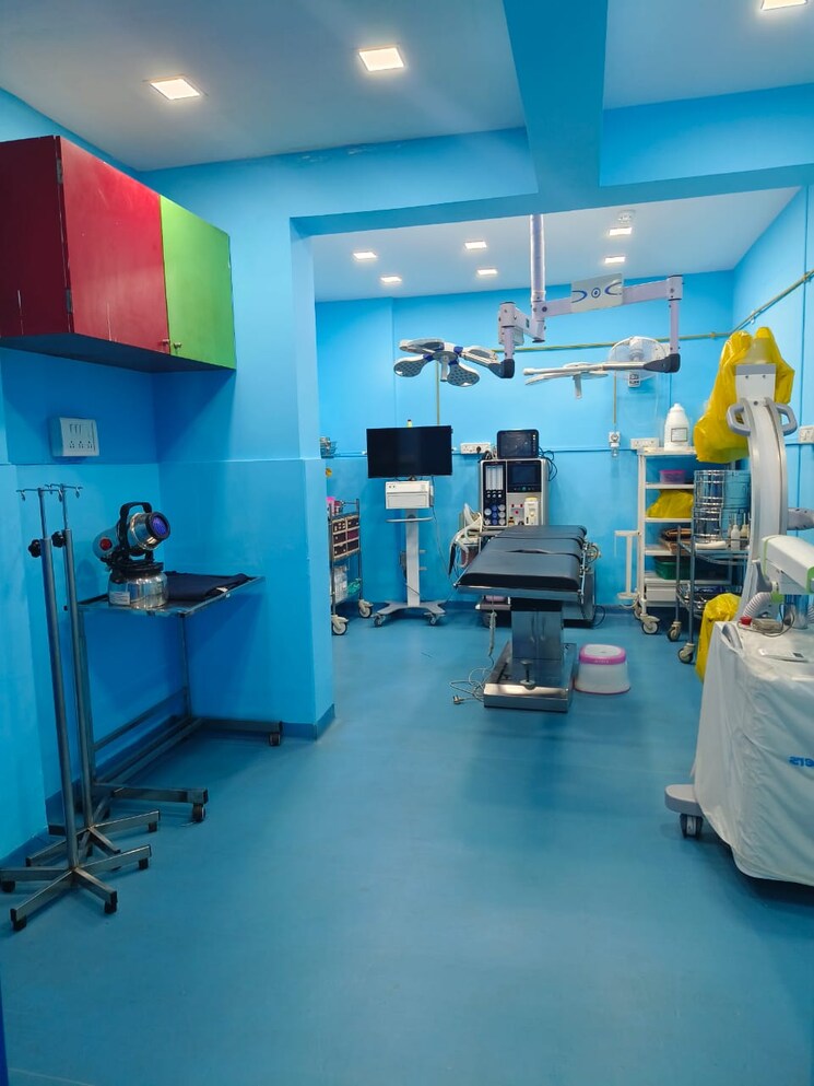 Team Area, bhayandar east Commercial Showroom 4500 Sq.Ft. In Bhayandar East Thane 9078792