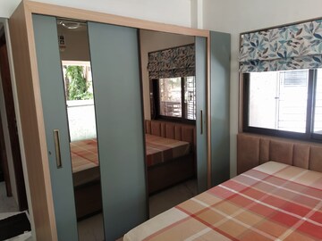Room in 2 BHK Apartment at Jupiter Apartment Andheri, Andheri West – for Rent