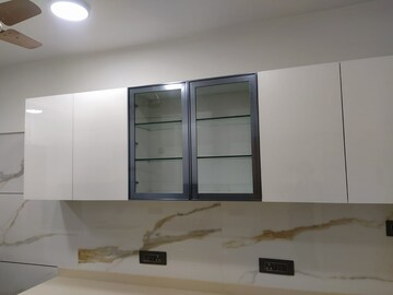 Room in 2 BHK Apartment at Jupiter Apartment Andheri, Andheri West – for Rent