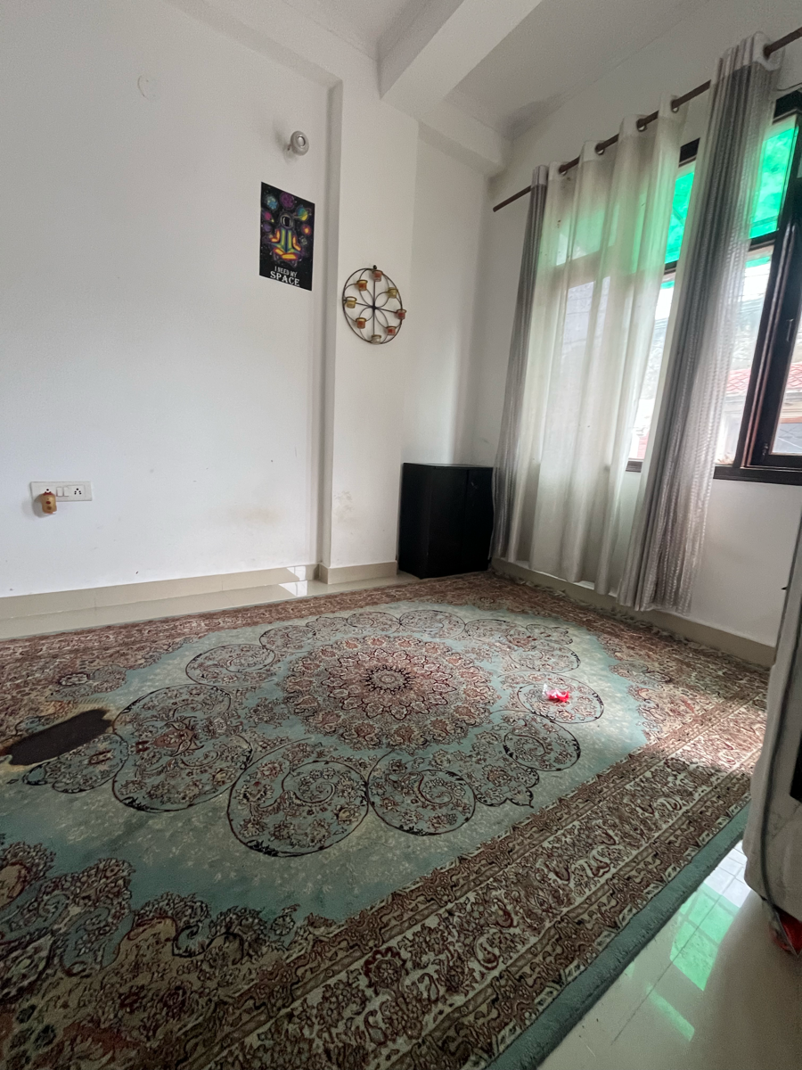 1 BHK Builder Floor For Rent in Neb Sarai