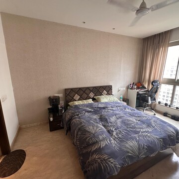Bedroom in 2 BHK Apartment at Powai – for Rent