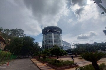  Office Space – Exterior View View at Vipul Agora, Sector 28 - for Rent