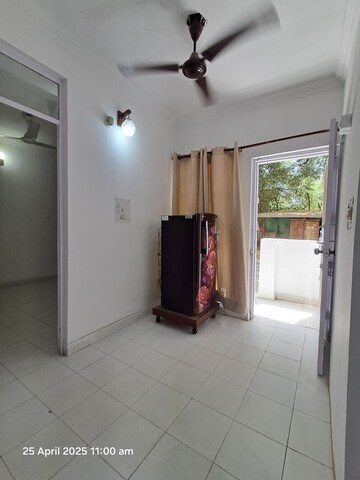 Living Room in 1 BHK Builder Floor at Vasant Kunj – for Rent