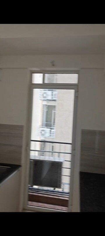 Staircase in 2 BHK Apartment at Indiabulls One Indiabulls, Pokhran Road No Two – for Rent