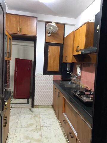 Kitchen in 2 BHK Builder Floor at Ardee City, Sector 52 – for Rent