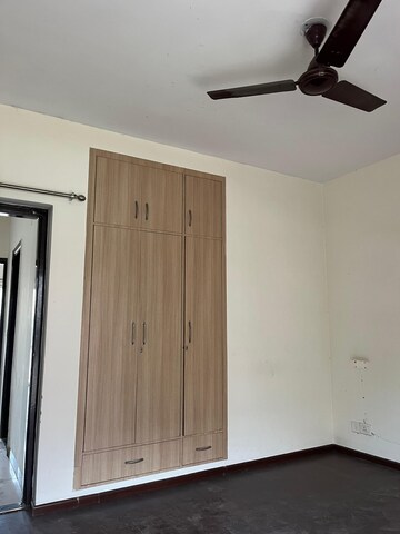 Building Lobby in 3 BHK Apartment at BPTP Park 81, Sector 81 – for Rent