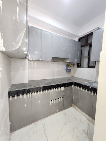 Kitchen in 1 BHK Builder Floor at Chattarpur – for Rent