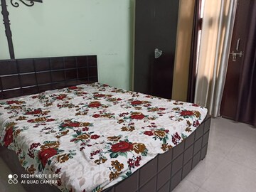 Bedroom in 1 BHK Apartment at Sector 28 – for Rent