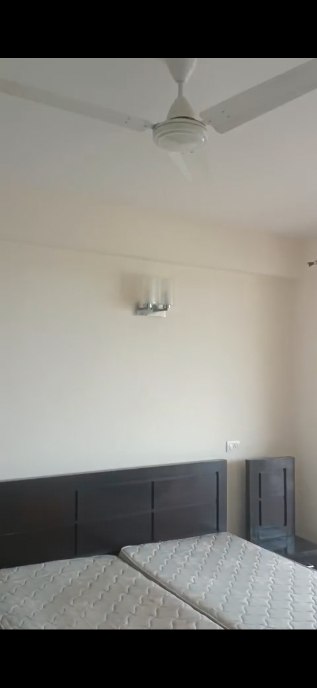 3 BHK + Servant Room Apartment For Rent in Brisk Lumbini Terrace Homes