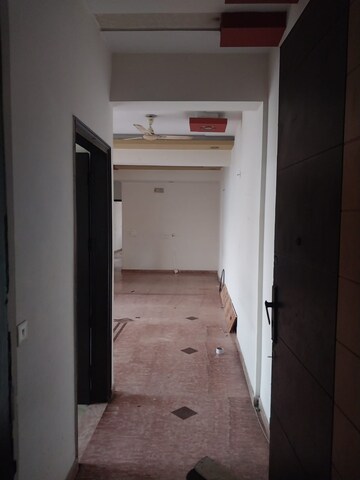 Bathroom in 3.5 BHK Apartment at Prateek The Royal Cliff, Sain Vihar – for Sale