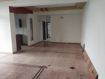 3.5 BHK Apartment For Sale in Prateek The Royal Cliff, Sain Vihar