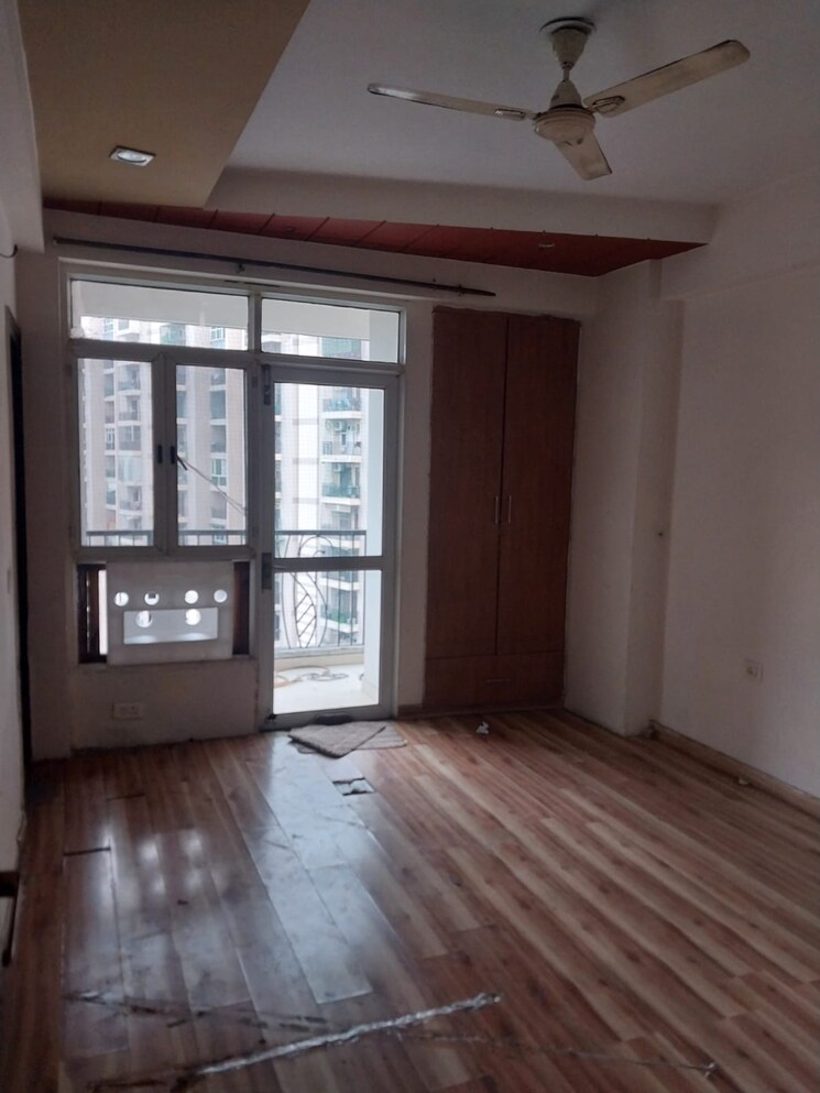 Room, prateek-the-royal-cliff 3.5 Bedroom 1985 Sq.Ft. Apartment In Sain Vihar Ghaziabad 9079056