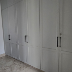 Room in 6 BHK Villa at Chattarpur – for Sale