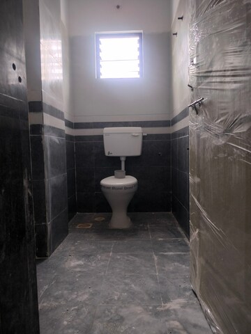 Bathroom in 1 BHK Apartment at Wadgaon Sheri – for Rent