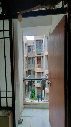 Floor Plan in 1.5 BHK Apartment at Sector 10 Greater Noida – for Sale