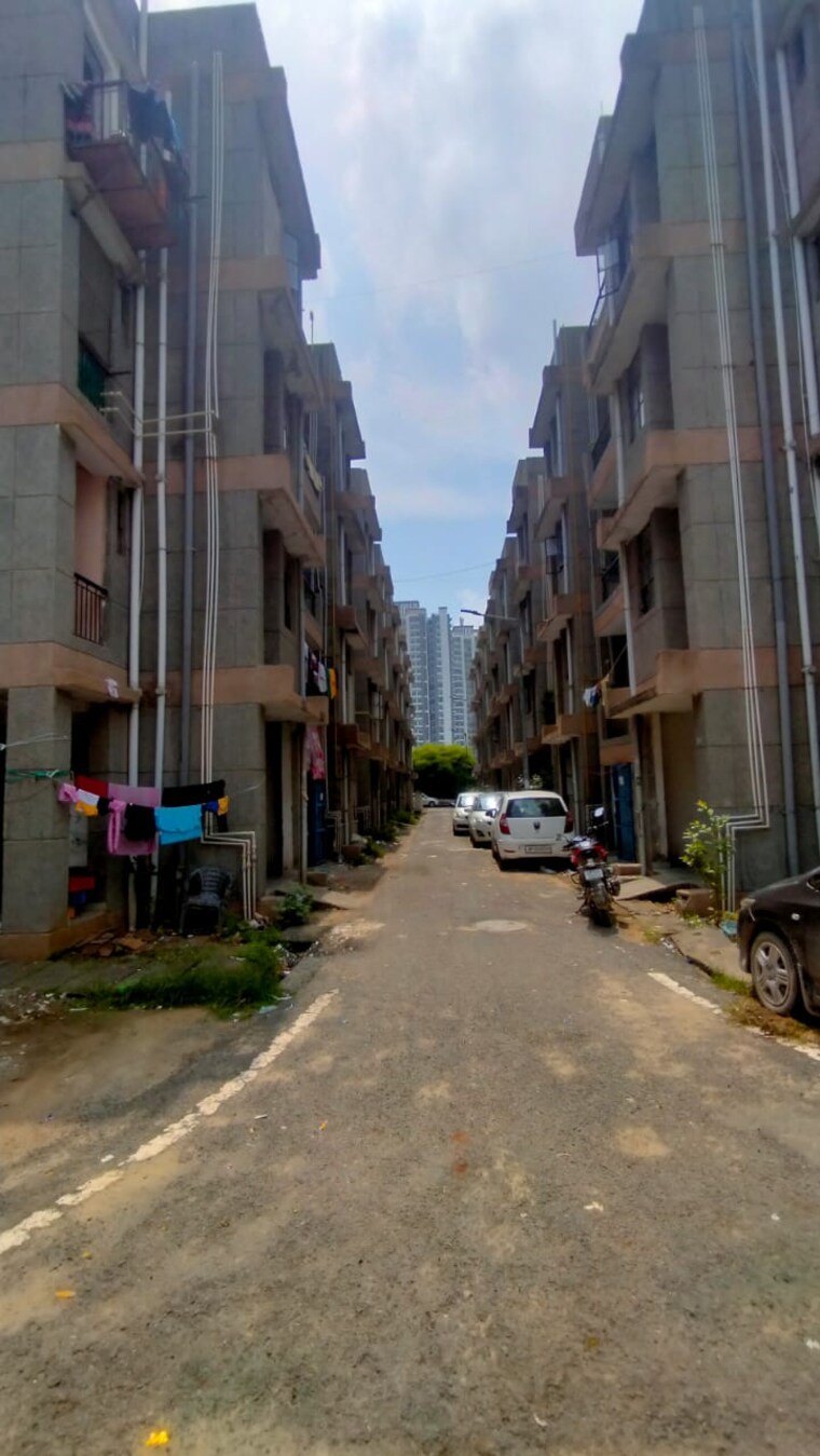 Exterior View, sector 10 greater noida 1.5 Bedroom 30 Sq.Mt. Apartment In Sector 10 Greater Noida Greater Noida 9079107