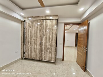 Building Lobby in 3 BHK Builder Floor at Vasant Kunj – for Rent