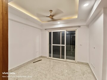 Room in 3 BHK Builder Floor at Vasant Kunj – for Rent