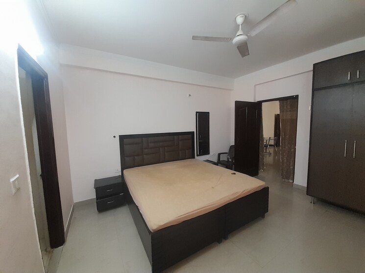 Bedroom, maya-garden-city 2 Bedroom 1307 Sq.Ft. Apartment In Lohgarh Zirakpur 9079120