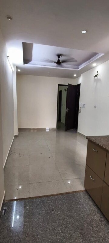 Room in 2 BHK Builder Floor at Indraprastha – for Rent