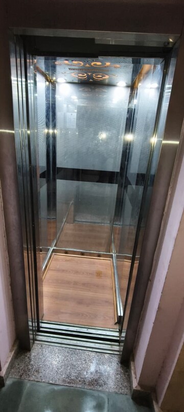 Building Lobby in 2 BHK Builder Floor at Indraprastha – for Rent