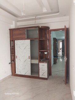 1 BHK Apartment For Sale in Mahadev Apartments Noida