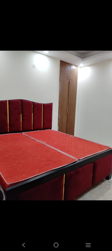 Bedroom in 2 BHK Builder Floor at Saket – for Rent