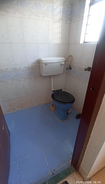 Bathroom in 1 BHK Apartment at Ashoka Nagar – for Rent