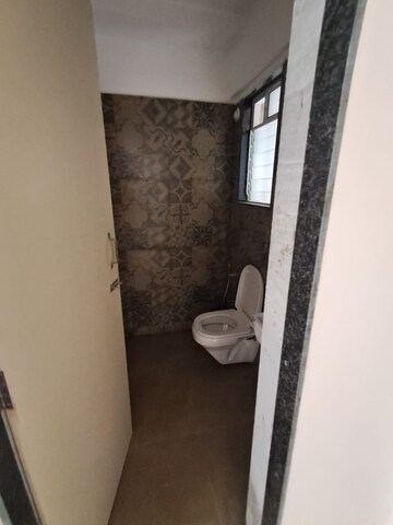 Attached Bathroom in 1 BHK Apartment at Lodha Vista, Lower Parel – for Rent