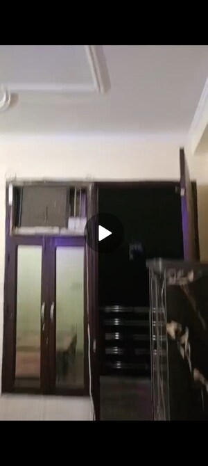 Furnished Amenities in 1.5 BHK Builder Floor at New Ashok Nagar – for Rent