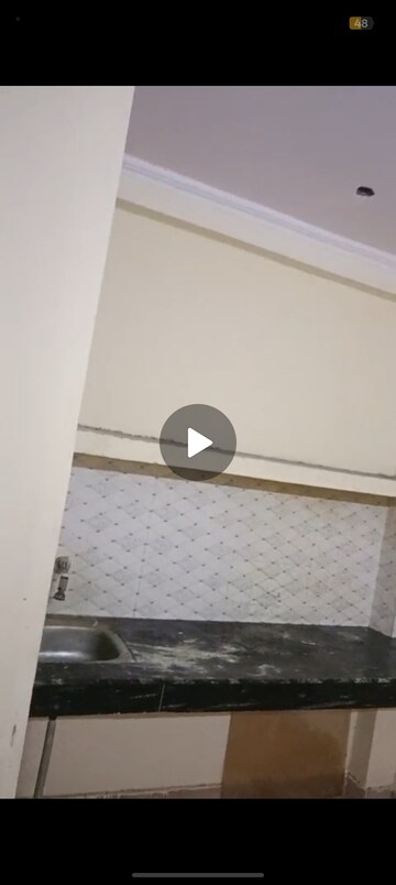 Room in 1.5 BHK Builder Floor at New Ashok Nagar – for Rent