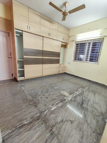 Room in 3 BHK Builder Floor at Btm Layout Stage 2 – for Rent
