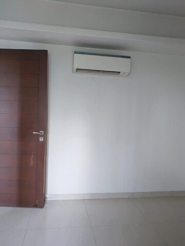 Room in 2 BHK Builder Floor at RWA Apartments Sector 47, Sector 47 – for Rent