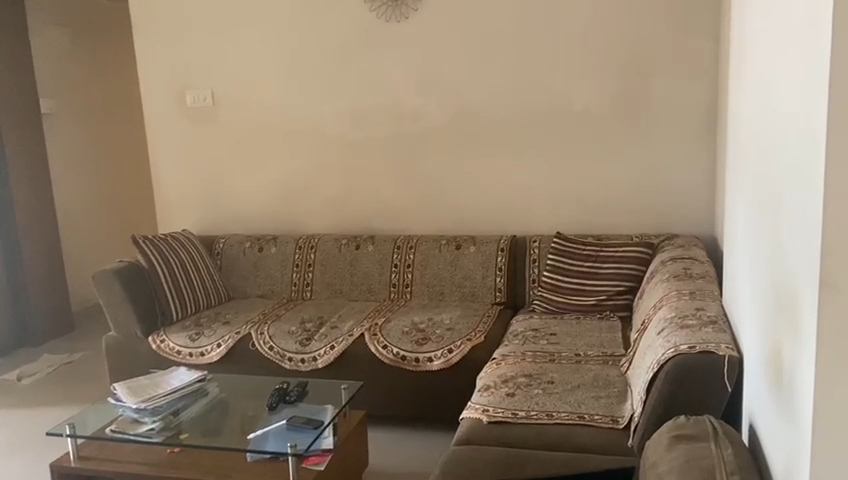 2 BHK Apartment For Rent in Megdoot CHS